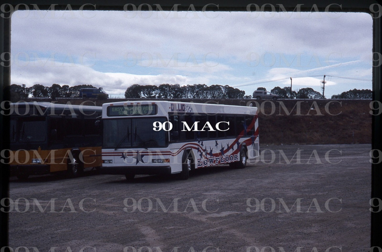 GILLIG PHANTOM LOW FLOOR DEMO BUS. Original Slide 1996. (A)