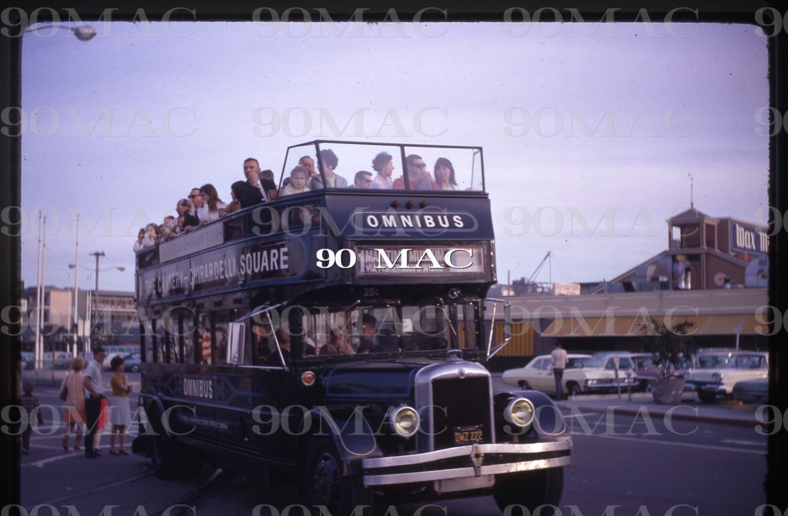 GHIRARDELLI DD BUS. San Francisco (CA). Original Slide 1985. (B)
