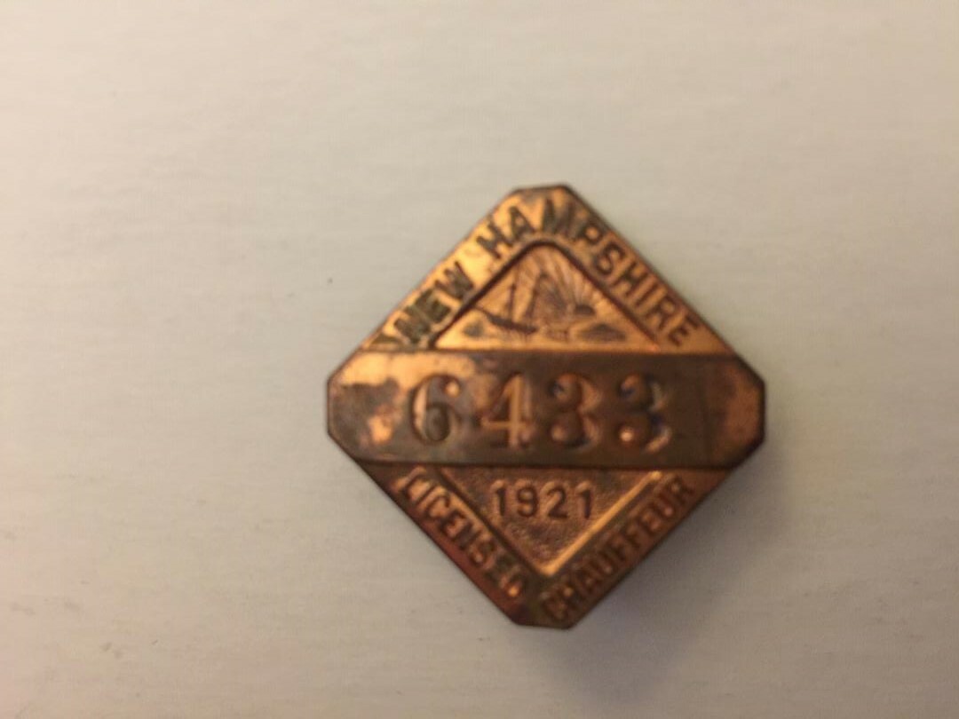 C25 Vintage 1921 New Hampshire Licensed Chauffeur’s Badge #6433