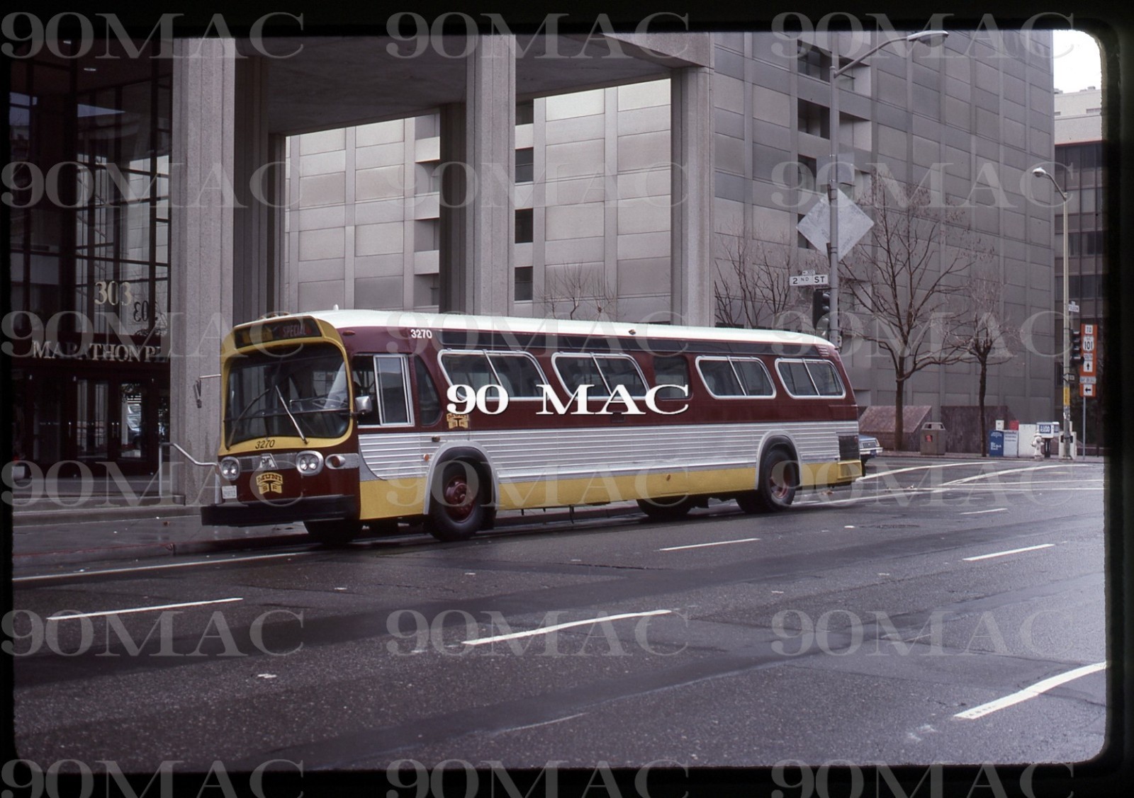 SF MUNI. GM COACH BUS #3270. San Francisco (CA). Original Slide 1992-P.
