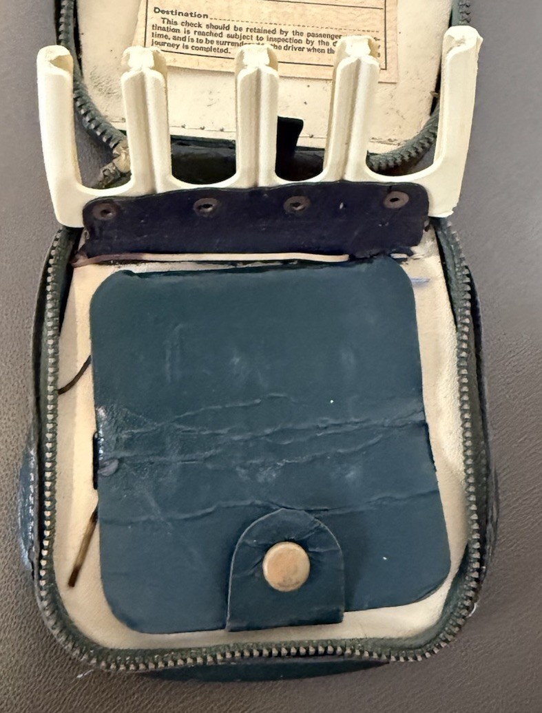 VTG 40’s-50’s Travel Bus Kit, Zip Up Wallet w Change Sorter Pocket Stamp Ticket