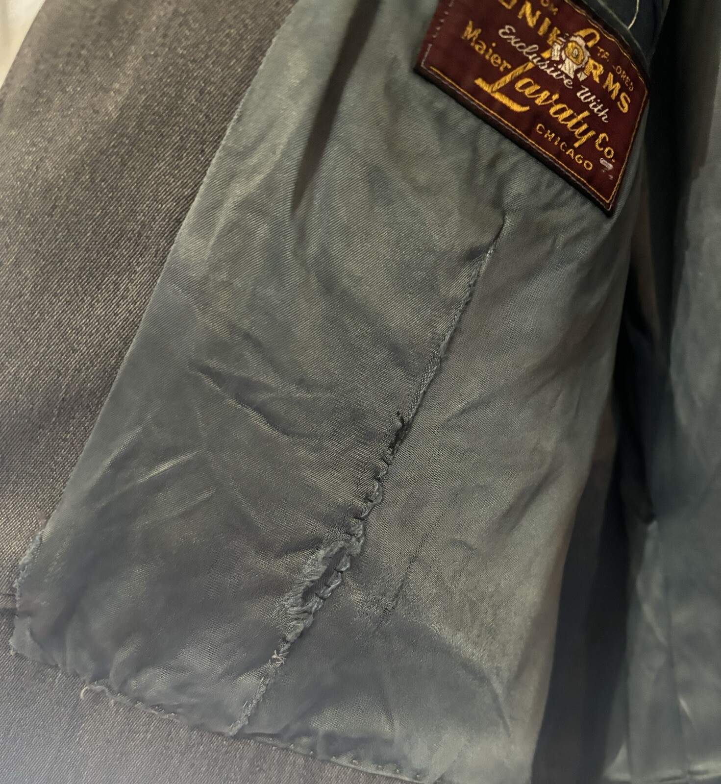 Maier-Lavaty Custom Tailored Uniforms Greyhound Lines Dark Grey Jacket 19 Yr