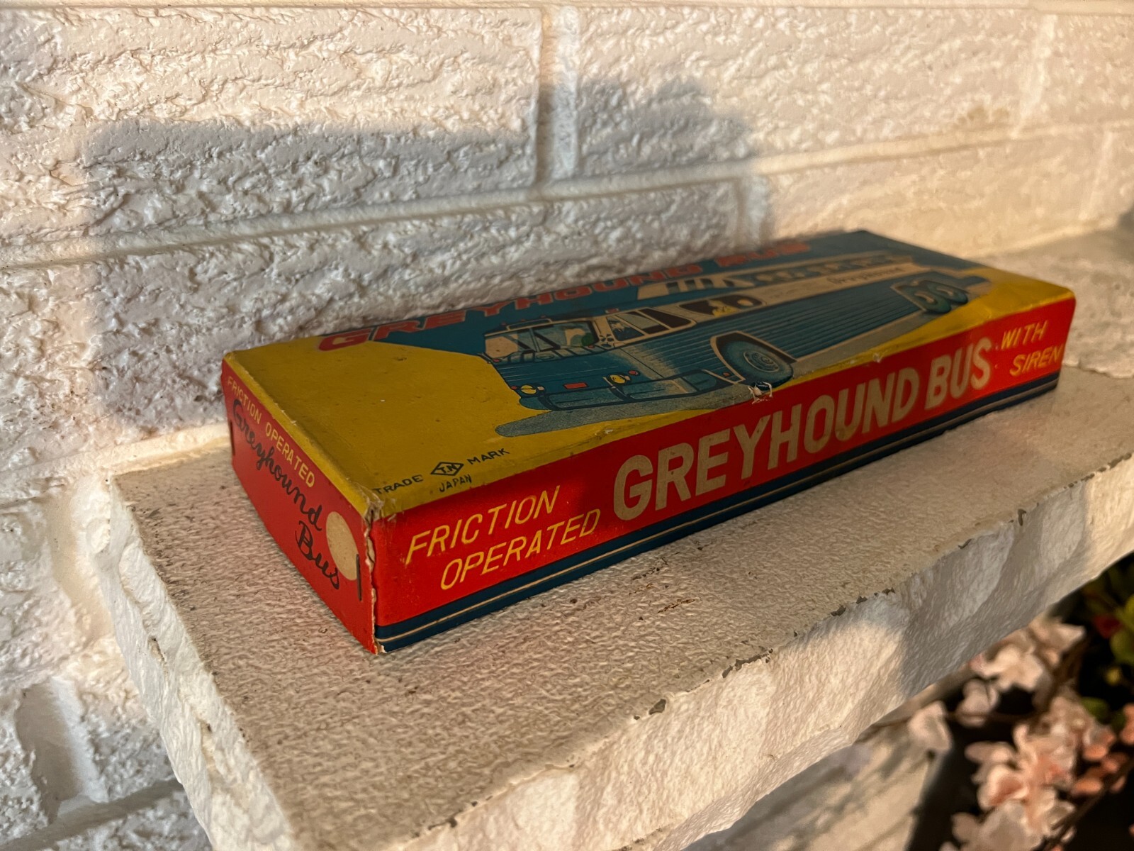 Antique Nomura (Japan) Tin Friction w siren 11″ Greyhound SceniCruiser c box