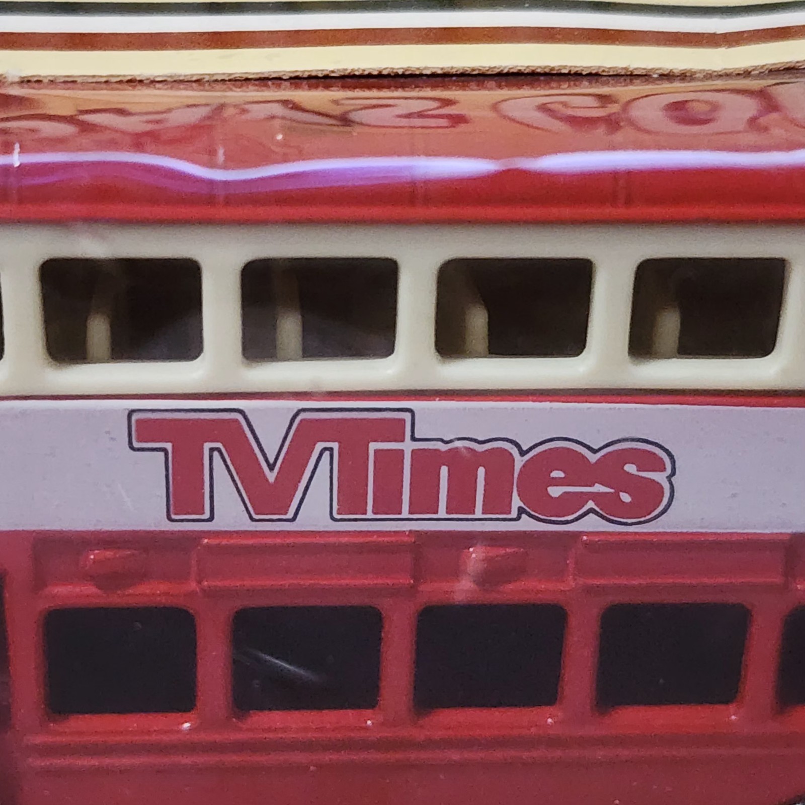 Lledo Diecast Days Gone By TV Times Bus with Box London Transport