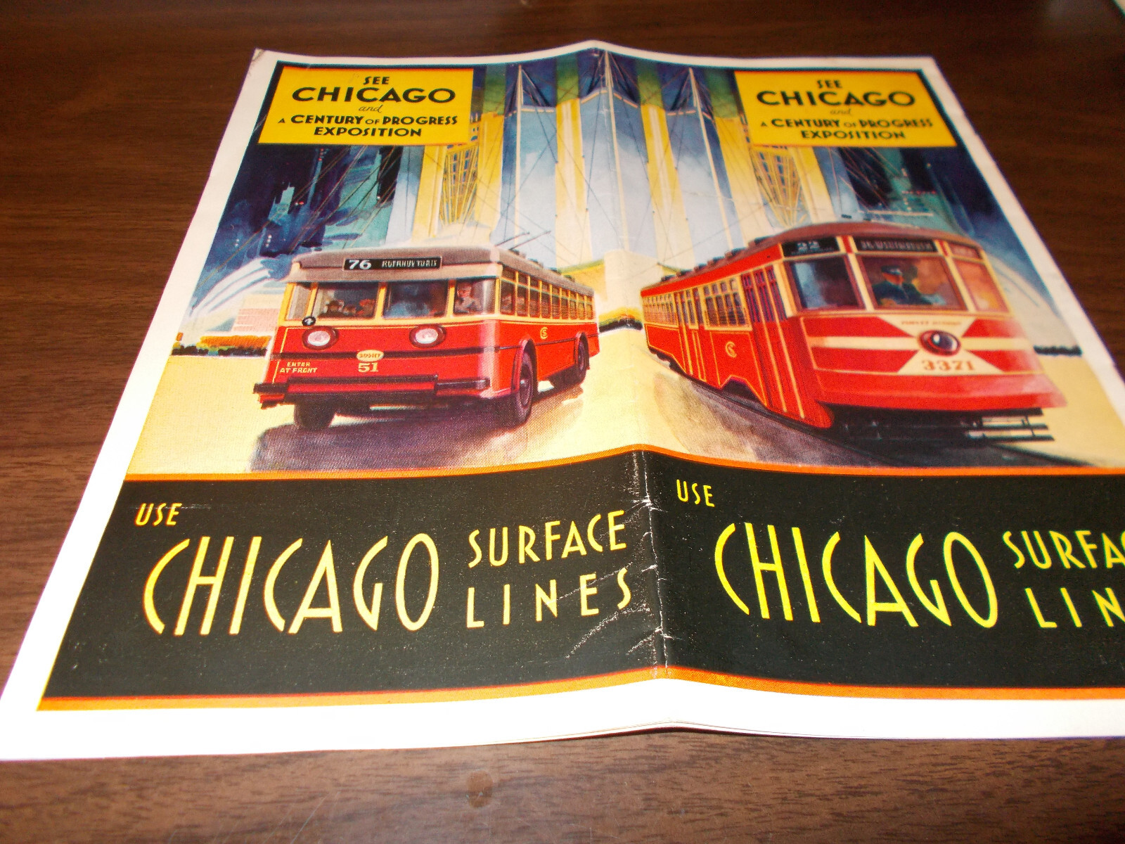 1933 Chicago/Century of Progress Surface Lines Travel Brochure / Beautiful Cover