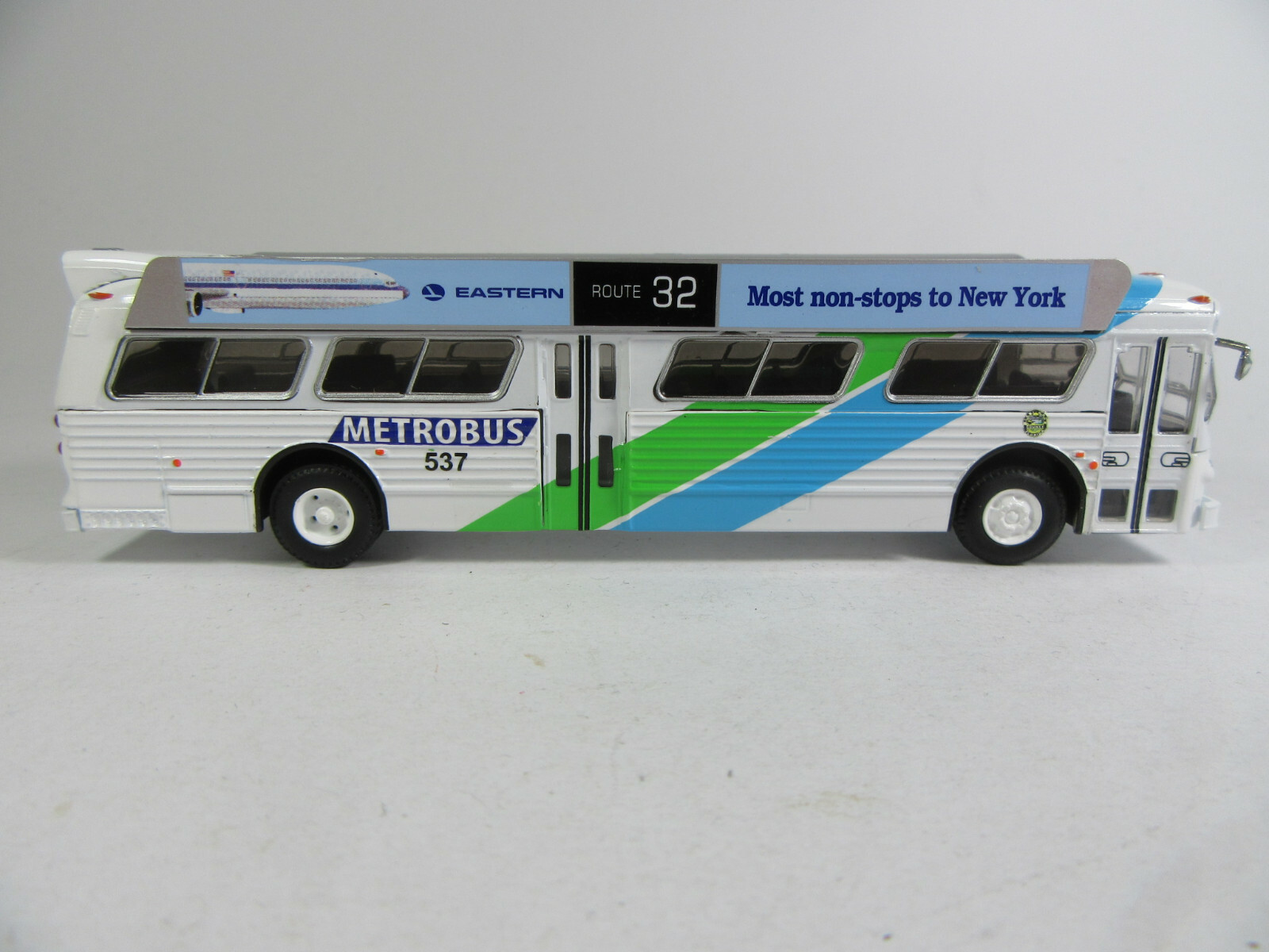 Iconic Replicas 1:87 Bus Flxible 53102 Transit Miami Dade USA
