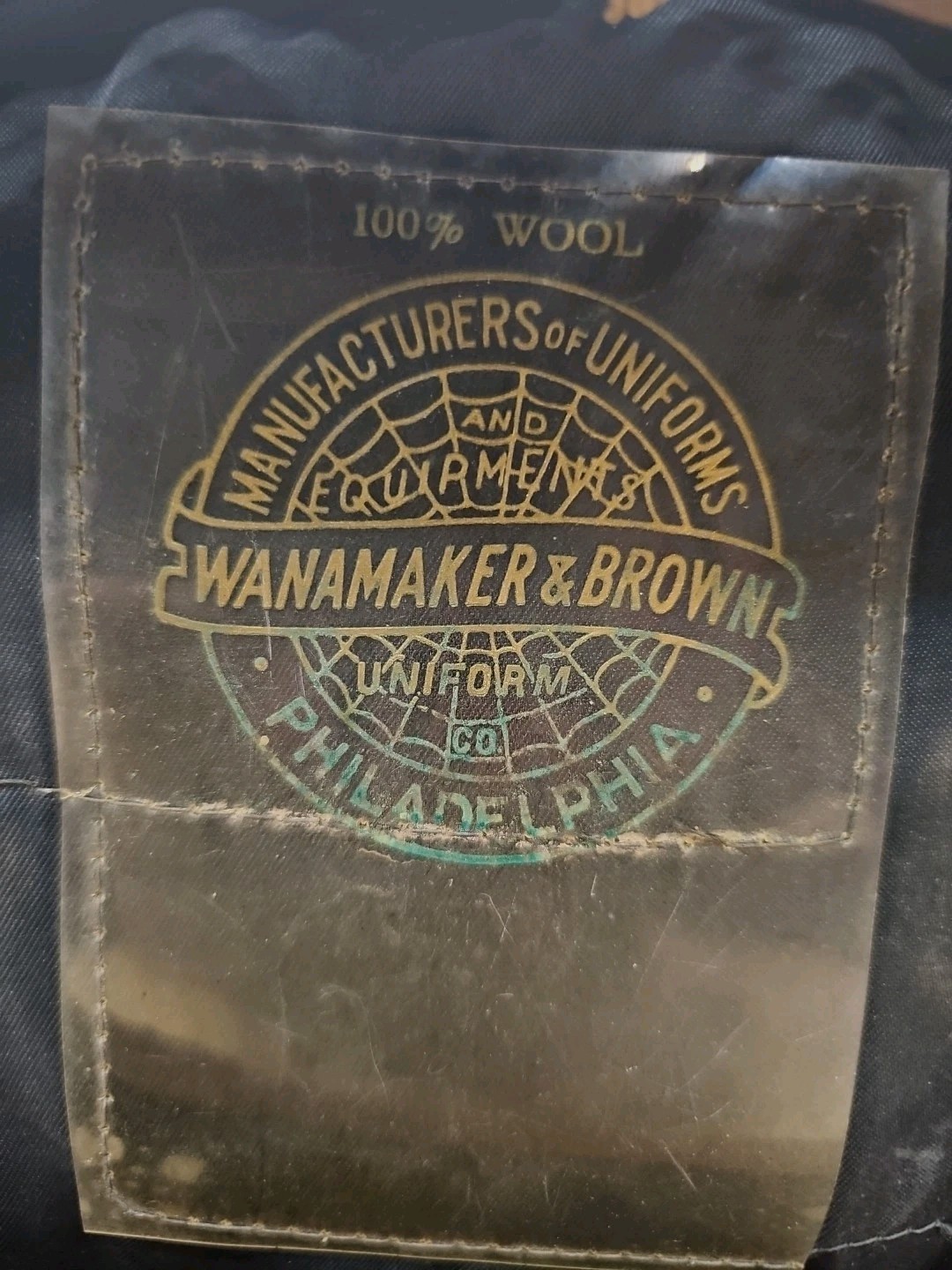 Nice Vintage Wool Yellow Cab Hat By Wanamaker & Brown Philadelphia w/ Emblem