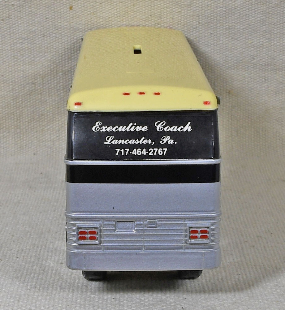 Jimson Bus Plastic Coin Bank Esecutive Coach No Box