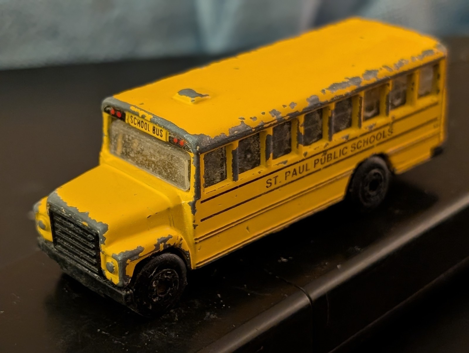 PERFECT QUALITY SAINT PAUL MN PUBLIC SCHOOL BUS LIFE-LIKE 1:95 SCALE MFG 1985