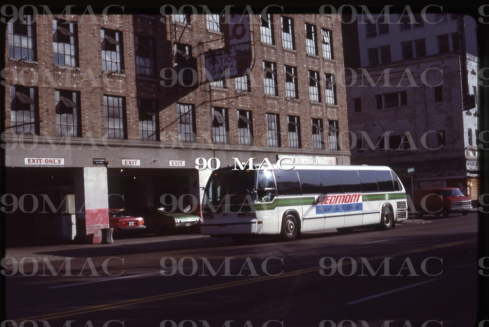 MATA. GM RTS BUS #301. Memphis (TN). Original Slide. 1982.