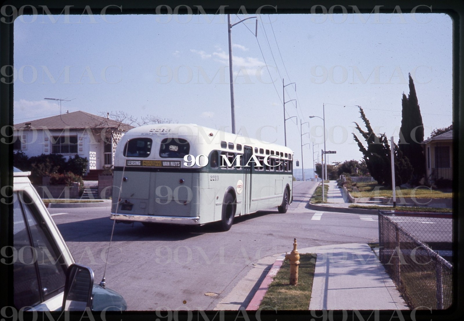 SCRTD-RTD. Hawthorne (CA). Original Slide 1972. BUS #2213. OCEANGATE AVE.