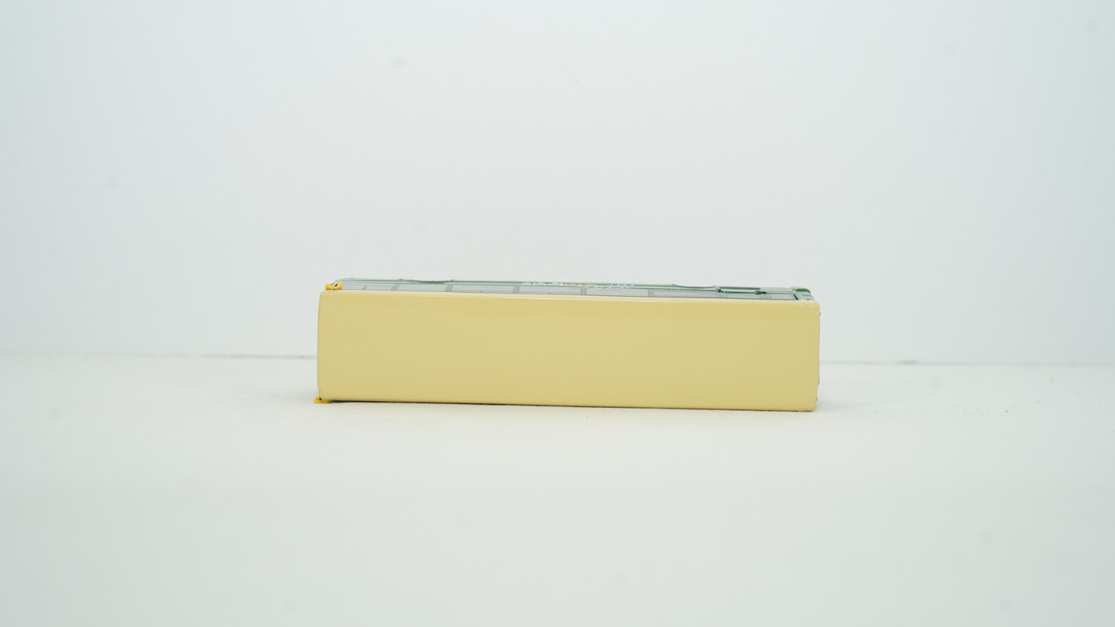 EFE Gilbow 1/76 SLF Dart 2 Door XELABUS Bus Item 36605 NEW W20
