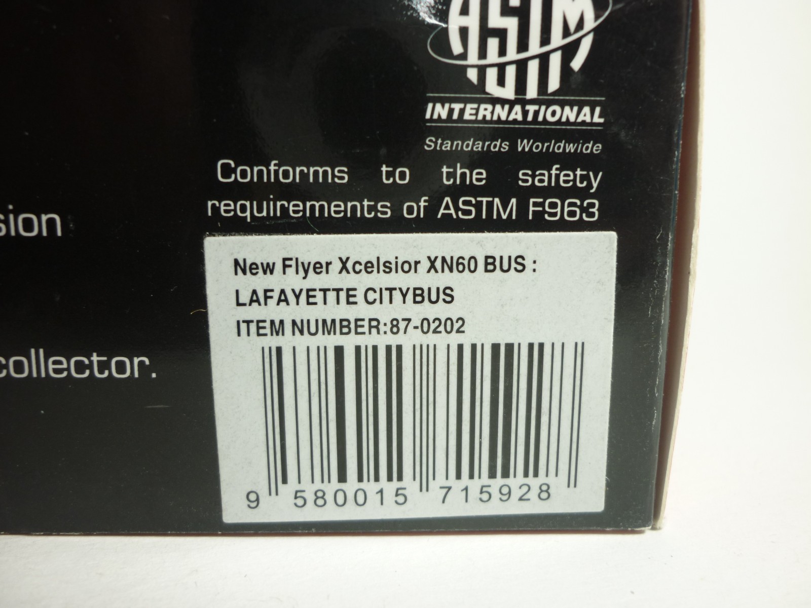 Iconic Replicas 1:87 New Flyer XN60 Articulated Bus Lafayette Indiana USA