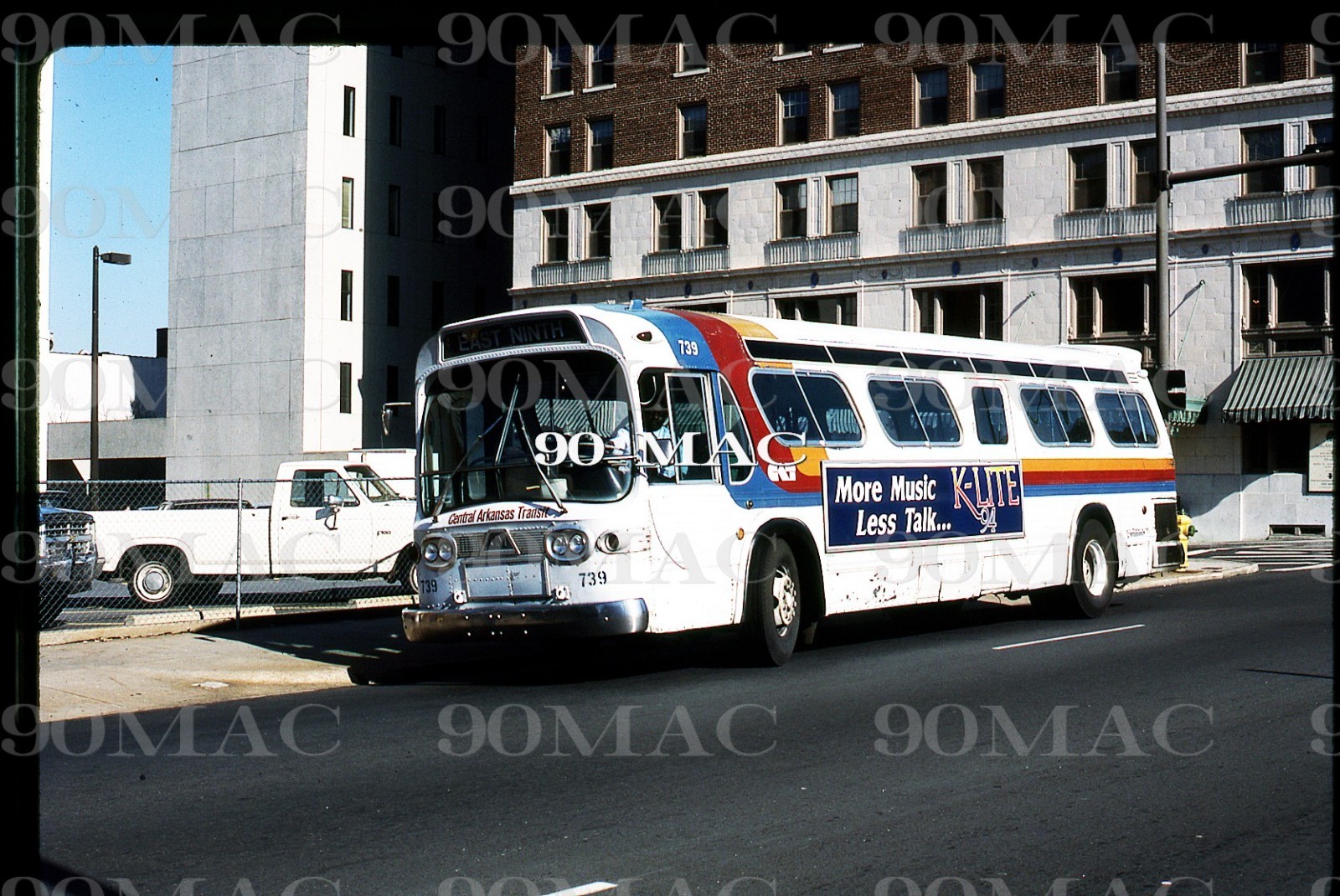 CAT. GM COACH BUS #739. Little Rock (AR). Original Slide 1987.