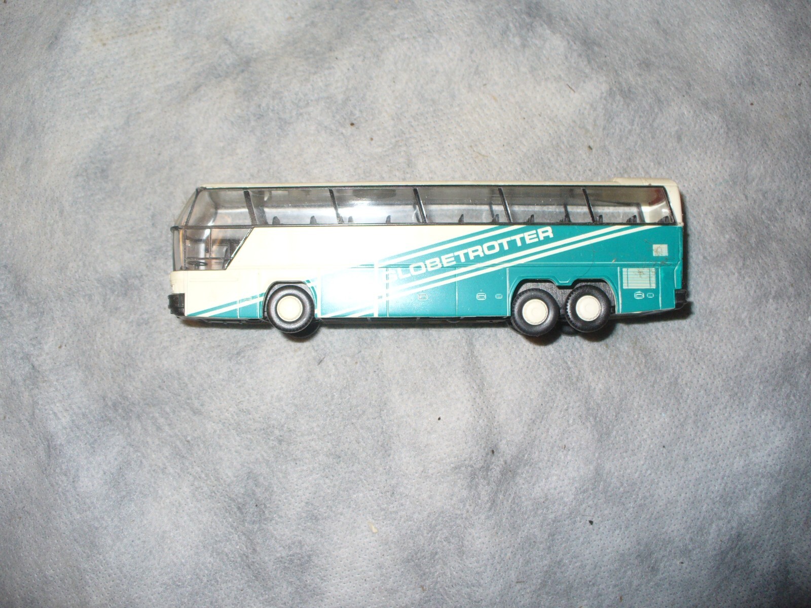 Vintage CAB Industries Neoplan Cityliner Rietze Globetrotter Plastic Bus