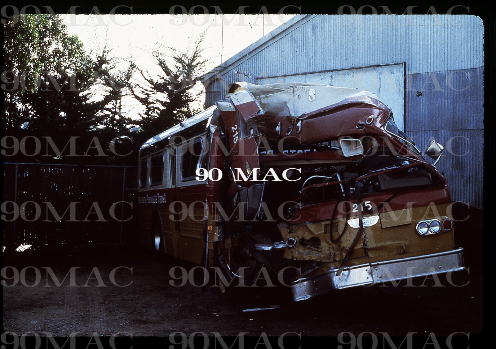 MPT-JPA. FLXIBLE BUS #215. Monterey (CA). Original Slide 1978. WRECK!