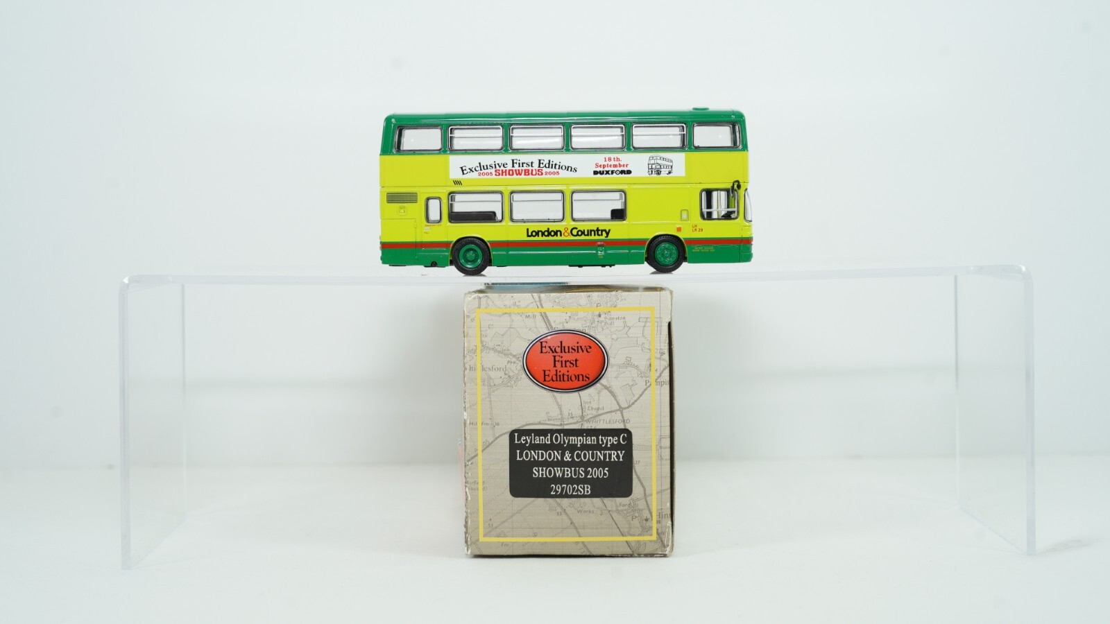 EFE Gilbow 1/76 Leyland Olympian London & Country Showbus 2005 Item 29702SB B25