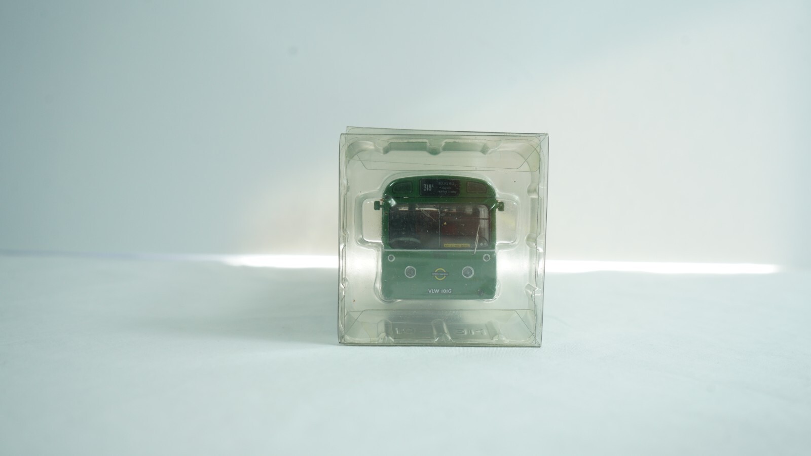Britbus 1/76 AEC Merlin London Transport Green Route 318A ME-002B NEW B63