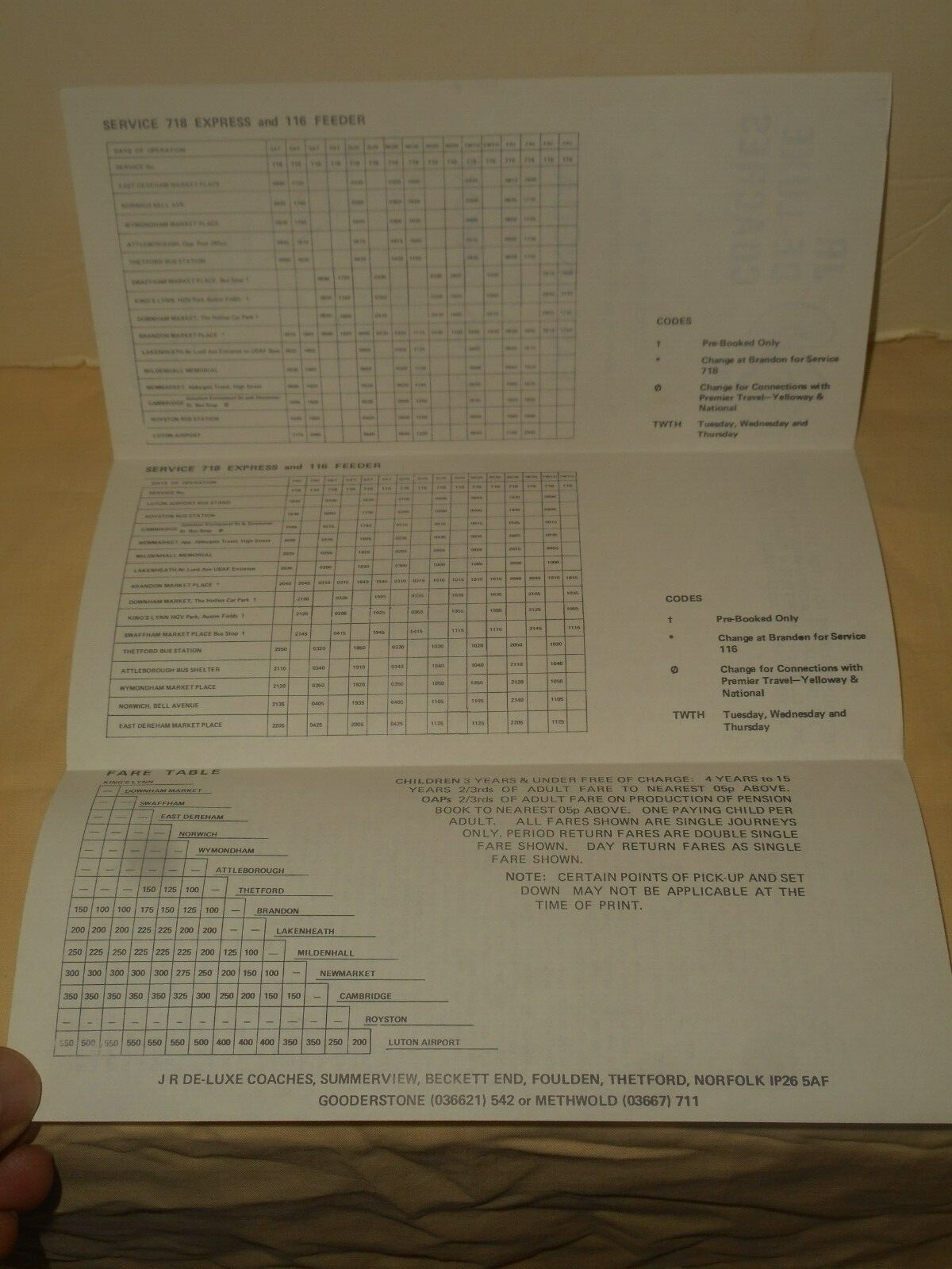 LUTON AIRPORT JR DE-LUXE COACHES 1982 Bus Service Timetables Brochure E. Anglia
