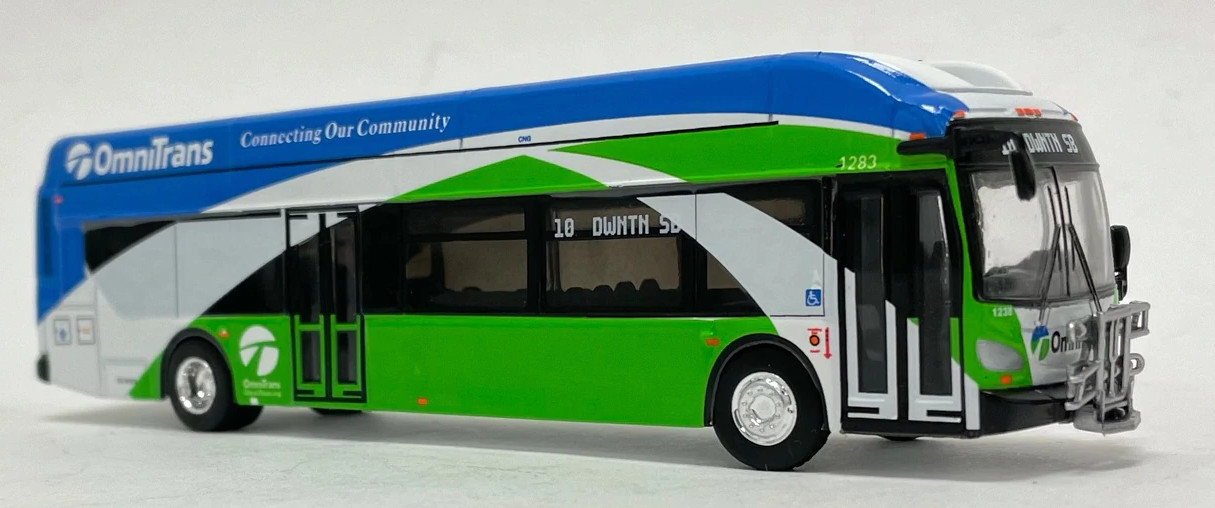 New Flyer Xcelsior bus XN40 Omni Trans CA 1:87/HO Scale Iconic Replicas NIB!