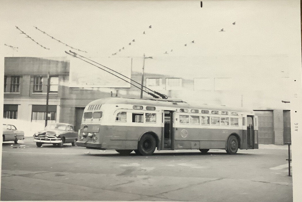 PHOTO Brooklyn NY Franchise Buses Lorimer Cortelyou New York City ‘30-50 REPRINT