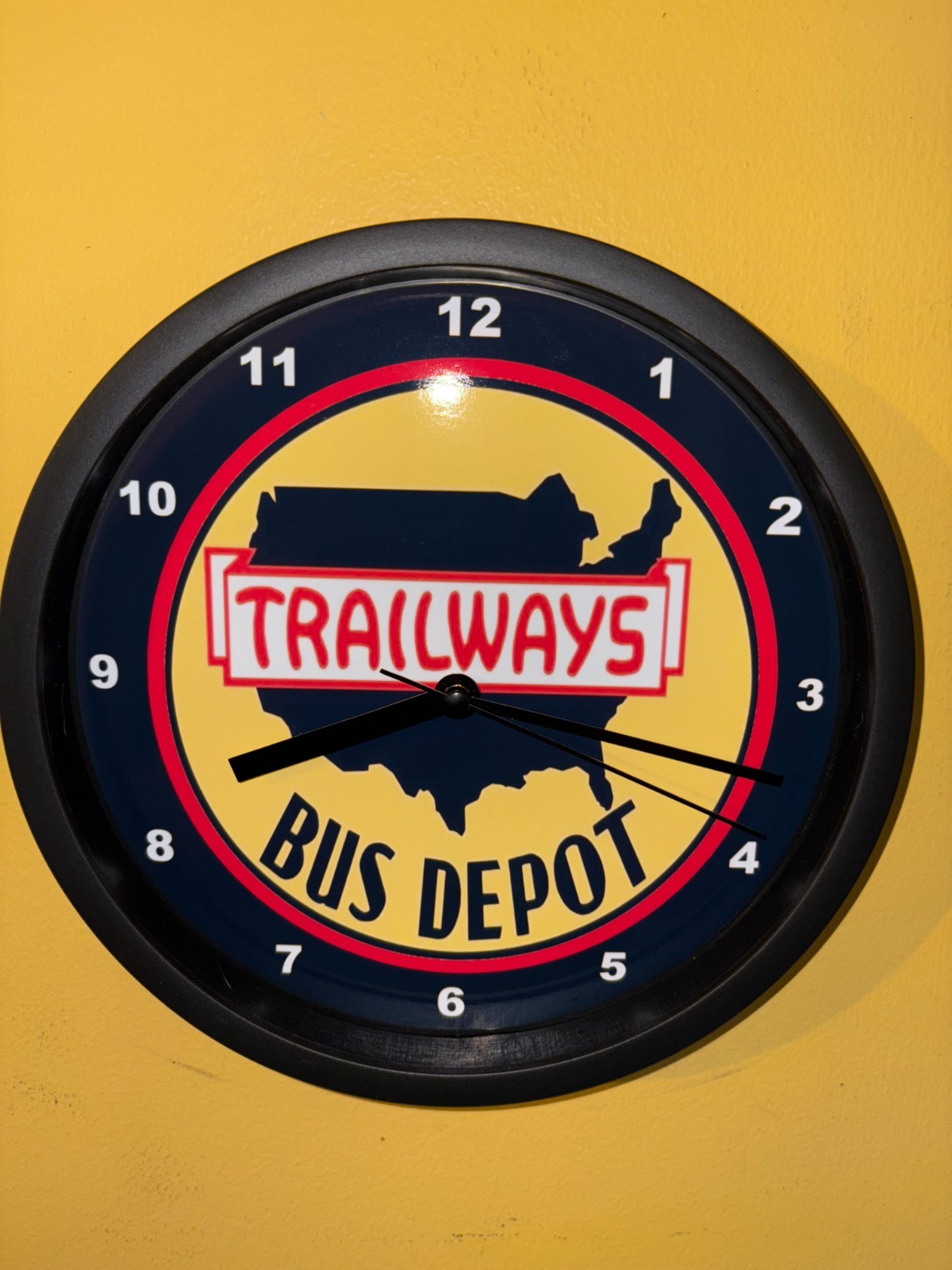 Trailways Bus Depot Driver Garage Man Cave Advertising Clock Sign