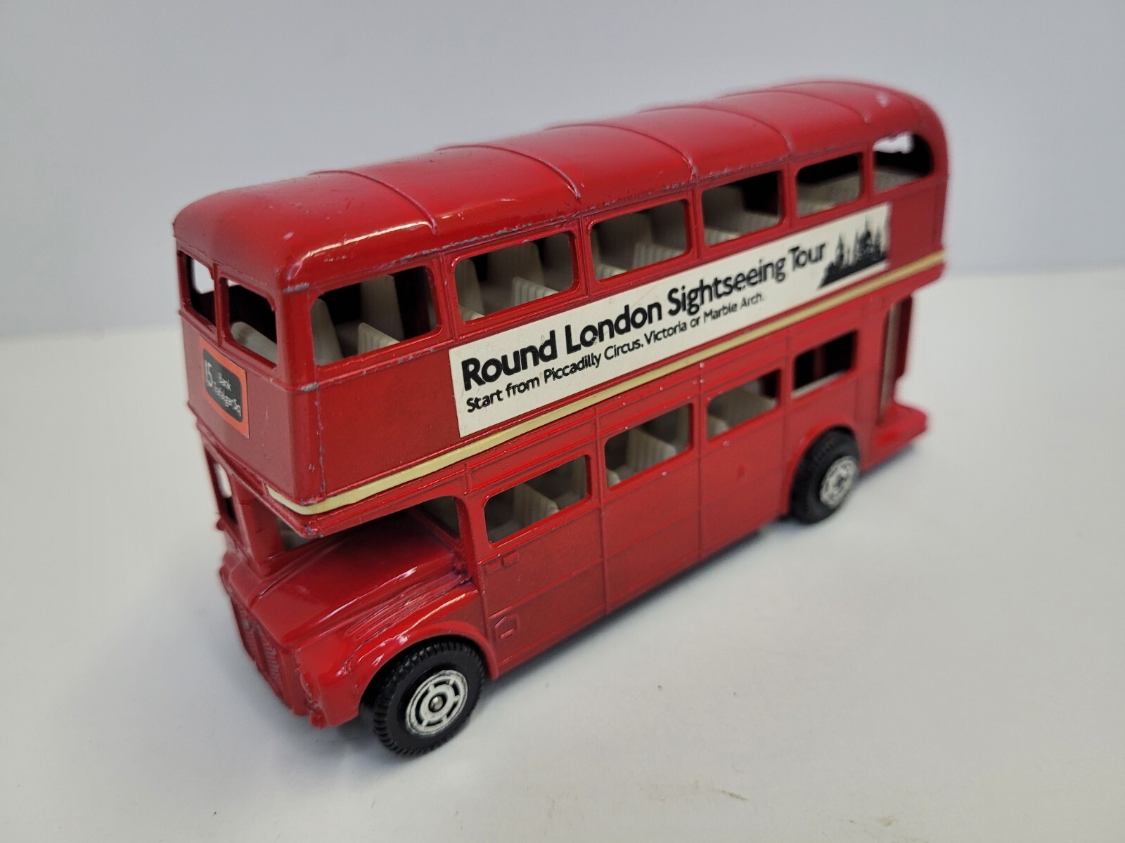 Vintage Round London Sightseeing Tour Double Decker Bus #15