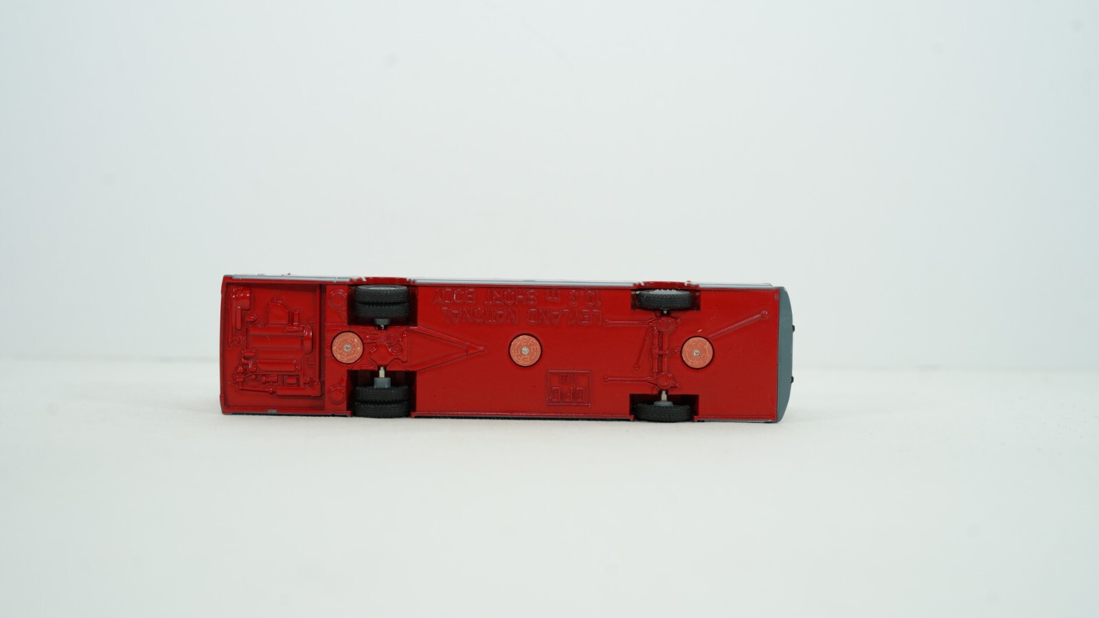 EFE Gilbow 1/76 Leyland National London United Bus Item 14404DL NEW HO6