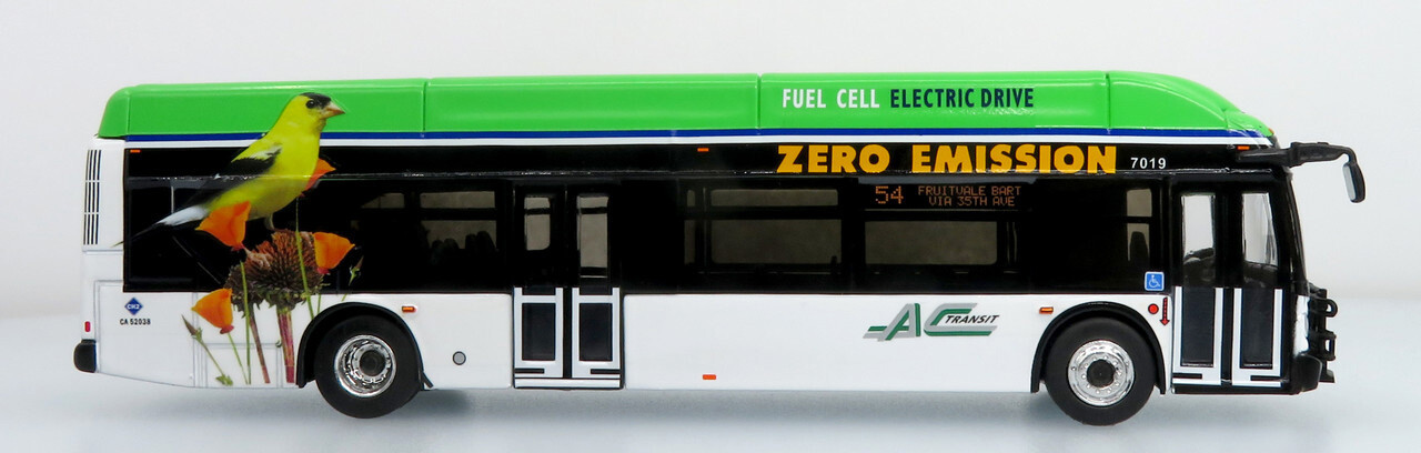 New Flyer Excelsior bus Electric Bus A/C Transit 1:87 Scale Iconic Replicas