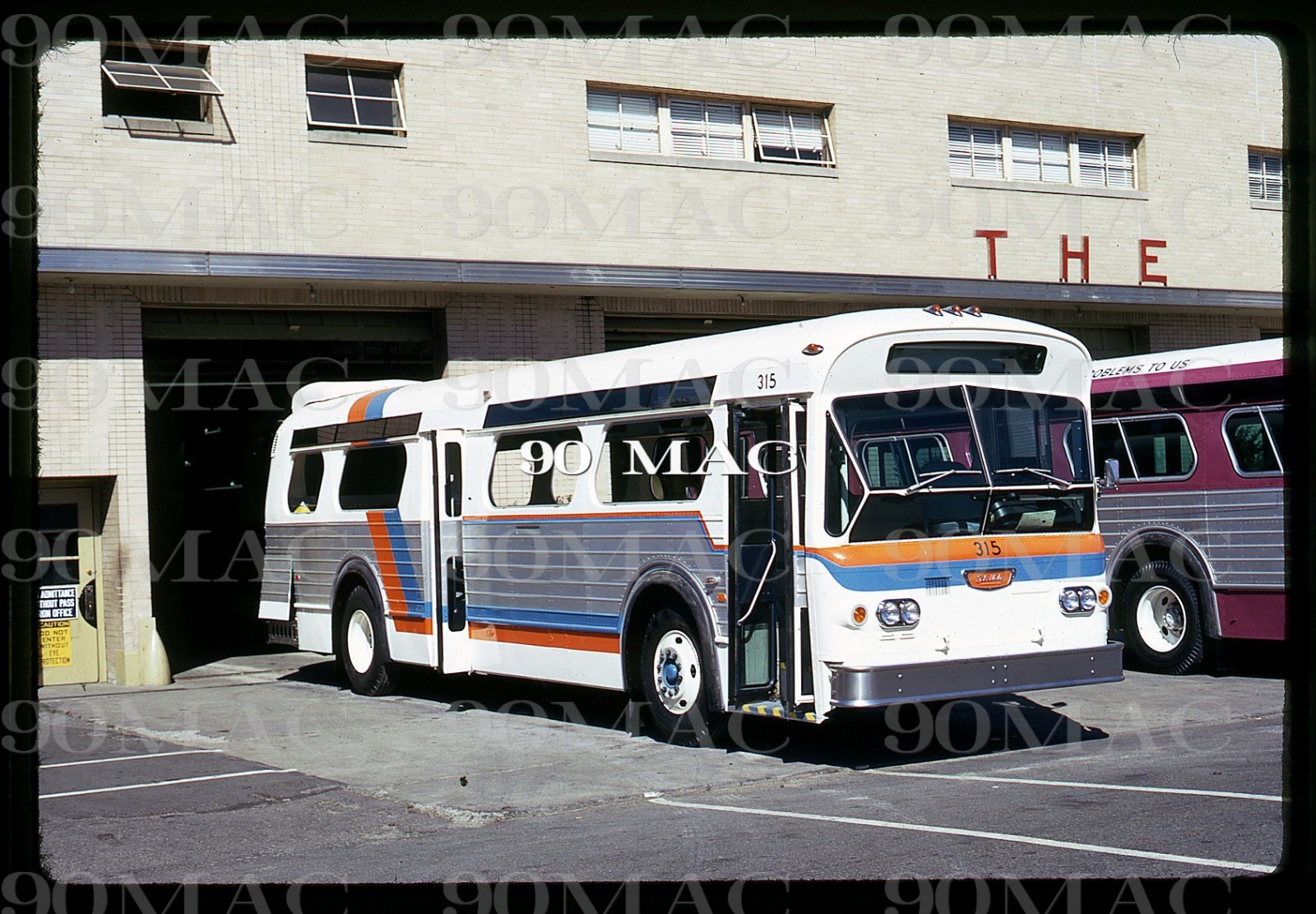 TRI COUNTY TRANSIT. FLXIBLE BUS #315. Orlando (FL). Original Slide 1973. FACTORY