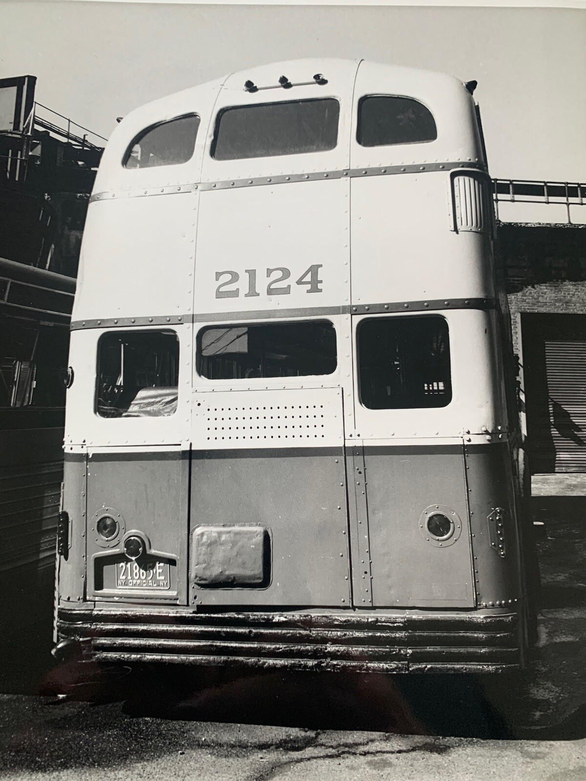 8X10 NY NYC DOUBLE DECKER BUS COLOR PHOTOGRAPH REAR END VIEW COLLECTIBLE OLD MTA