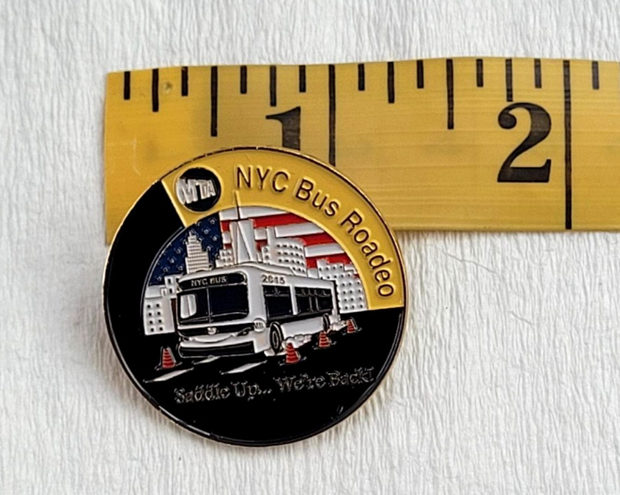 New York City MTA Bus Roadeo Shirt Patch & Pins Blue Polo Shirt ~ Size XXL