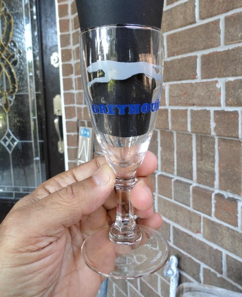 vintage GREYHOUND BUS Beer Juice Cocktail ADVERTISING DRINKING GLASS