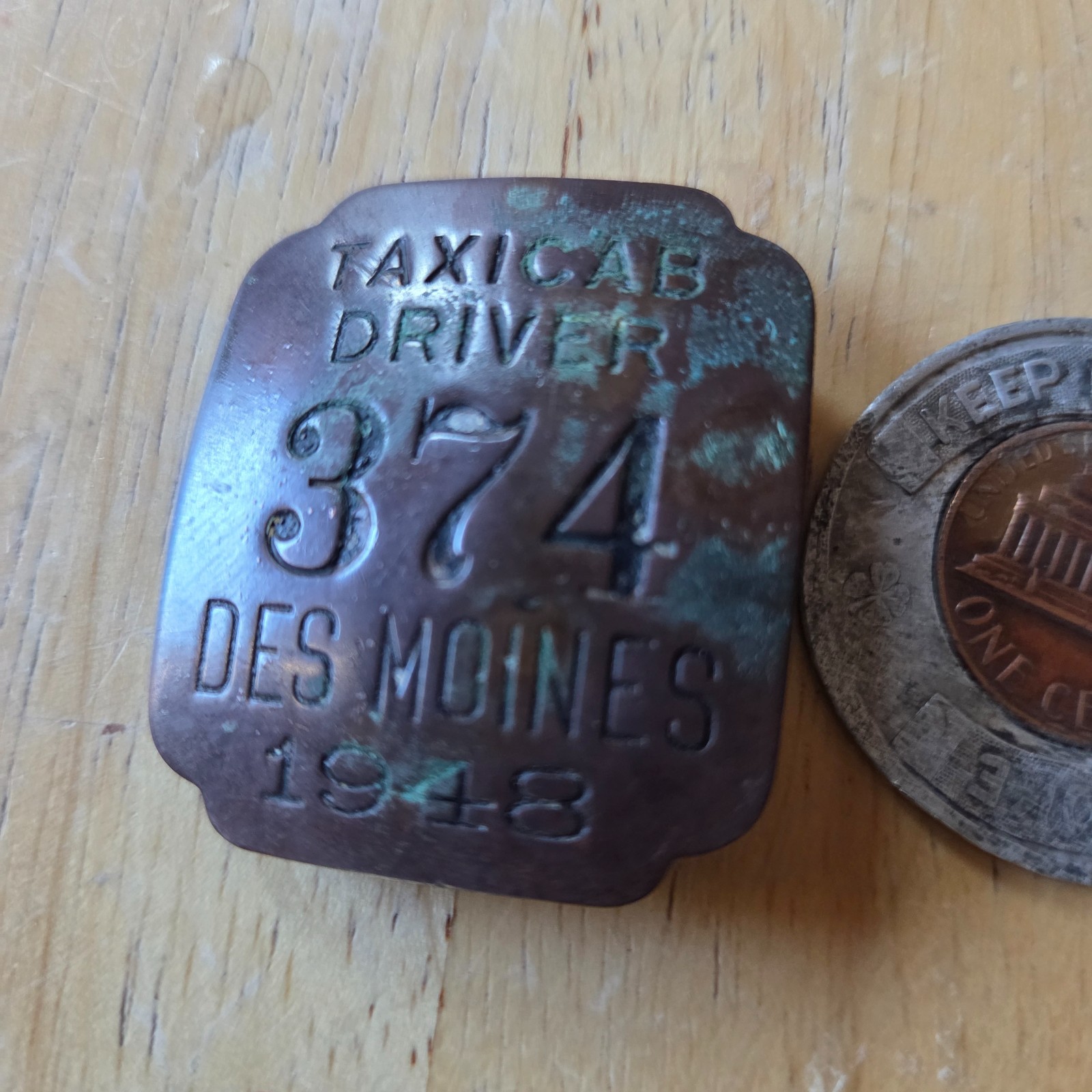 DES MOINES IOWA VINTAGE 1948 CAB 🚖TAXI CAB DRIVER CHAUFFEUR’S BADGE USA Midwest