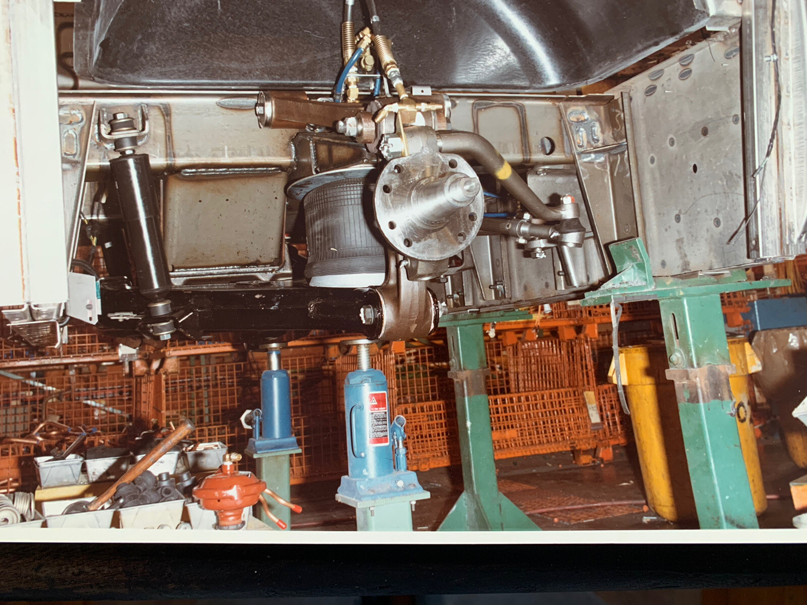 8X10 NY NYC NEW YORK CITY SURFACE TRANSIT BUS COLOR PHOTOGRAPH SHOP REPAIR WORK