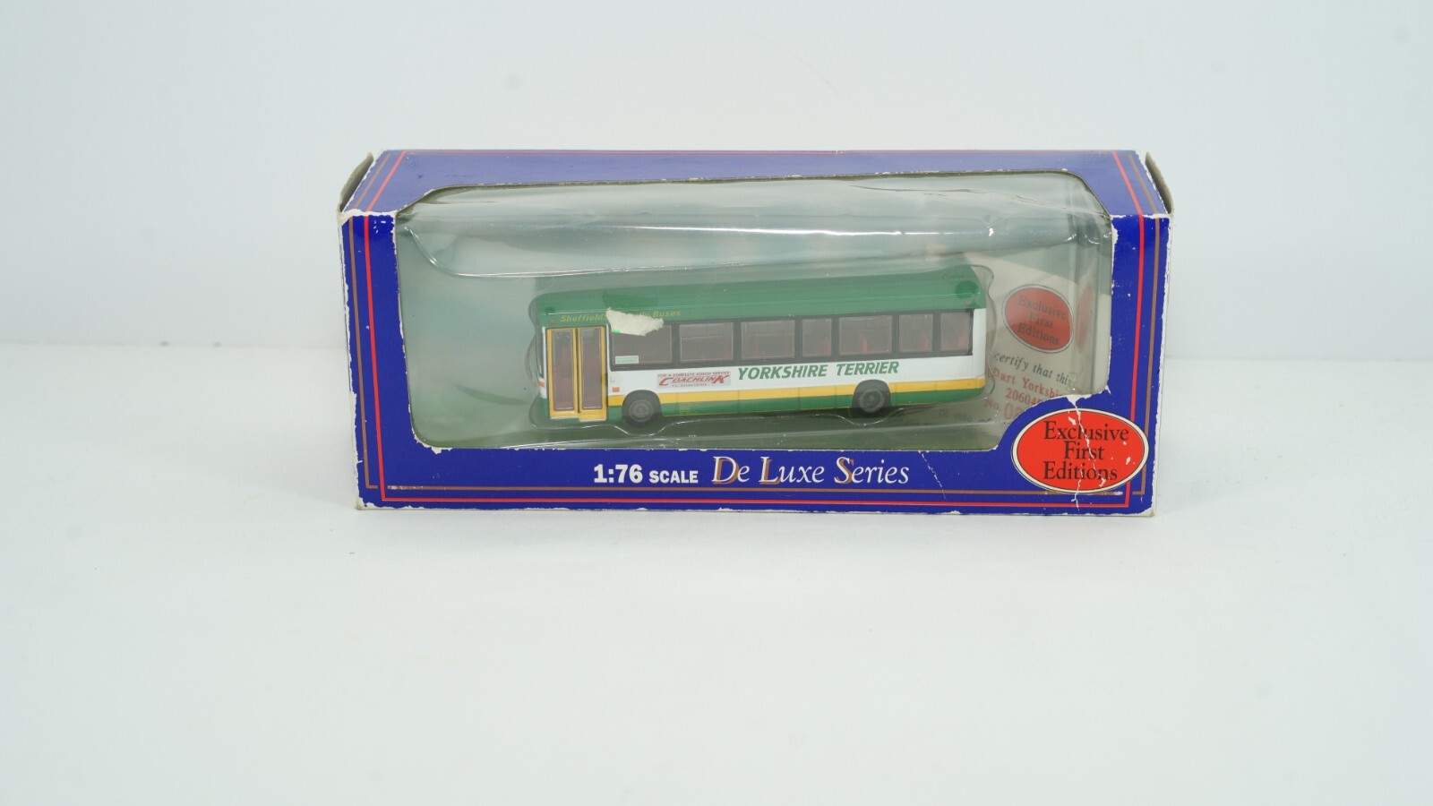 EFE Gilbow 1/76 Plaxton Pointer Dart Yorkshire Terrier Bus 20604DL New HO6