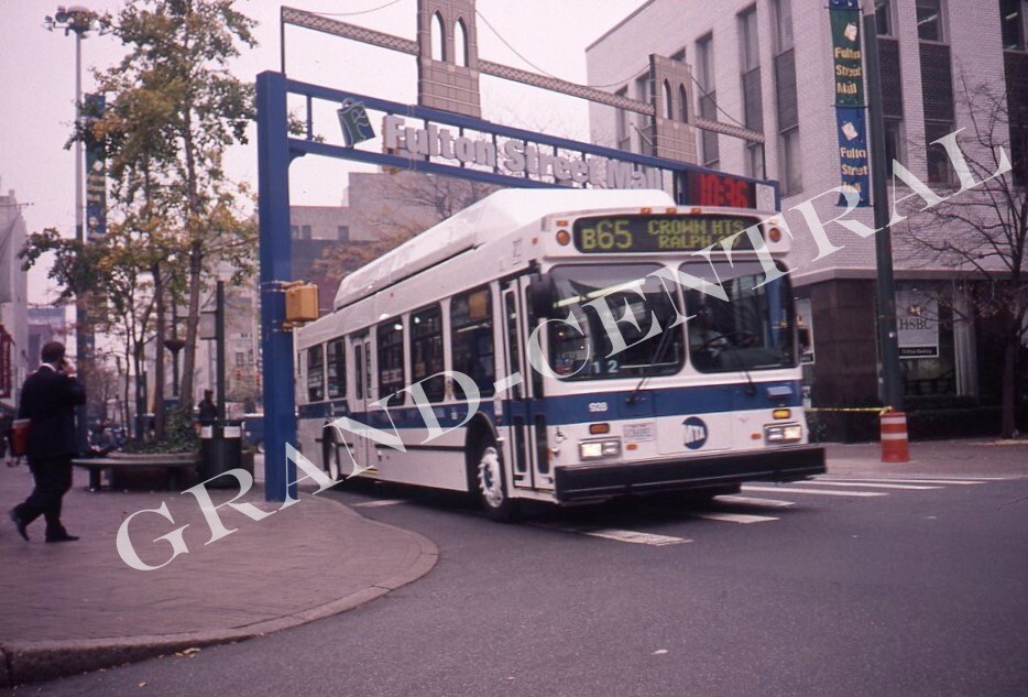 ORIGINAL 2000 NYCTA NEW YORK CITY BUS SLIDE #928 ROUTE B65 FULTON St BROOKLYN NY