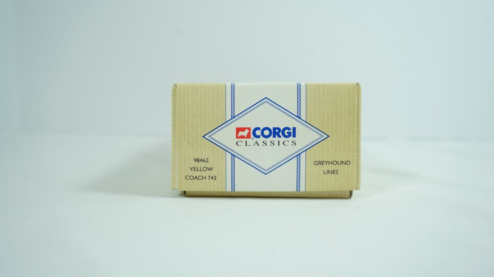 Corgi Classics Yellow Coach 743 Greyhound Lines Vintage Bus Item 98462 NEW HO1