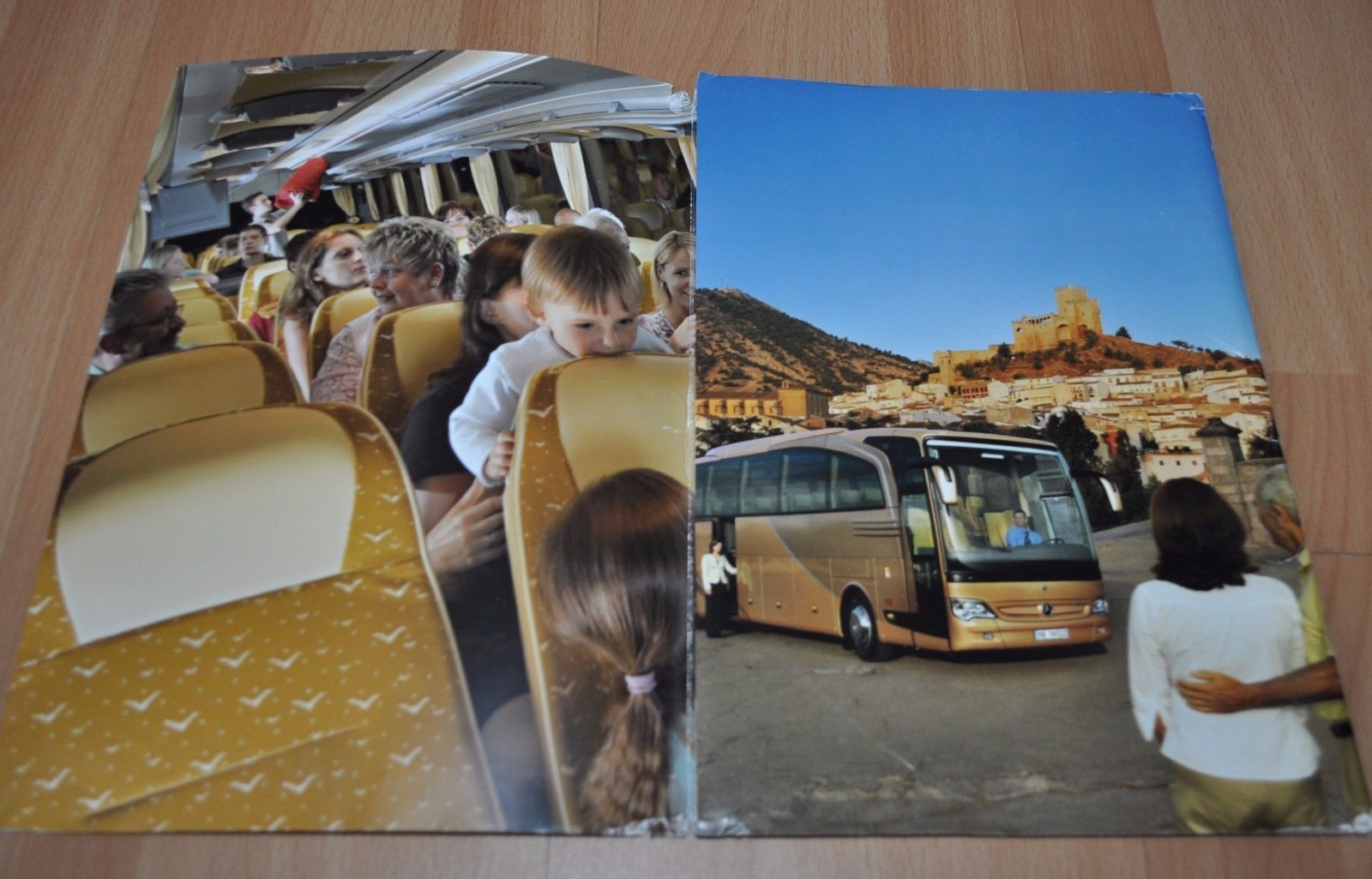 Mercedes Benz Press Kit Folder Travego Omnibus Brochure Prospekt 2005