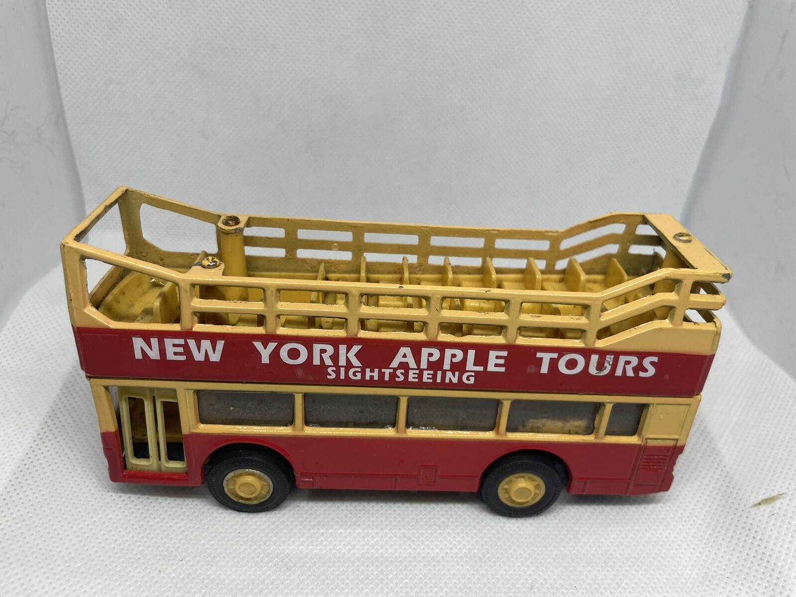 New York Apple Tours Double Decker Bus Toy Die-Cast Plastic NYC Souvenir Toy