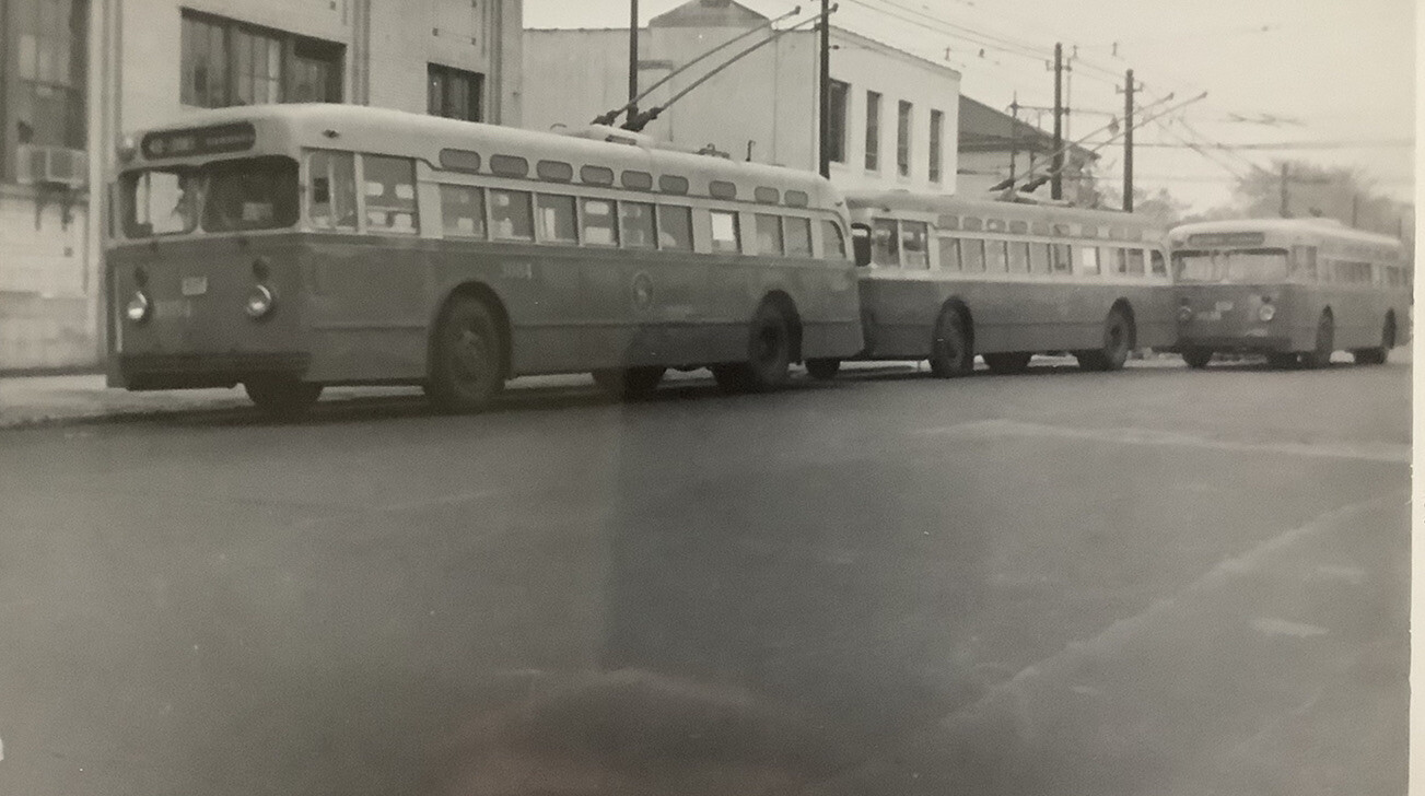 PHOTO Brooklyn NY Franchise Buses Lorimer Cortelyou New York City ‘30-50 REPRINT