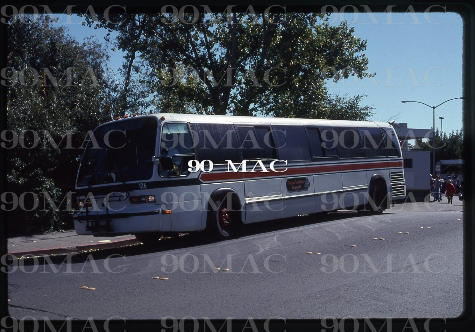 NAPA VALLEY TRANSIT. GM RTS BUS #126. Napa (CA). Original Slide 1997.
