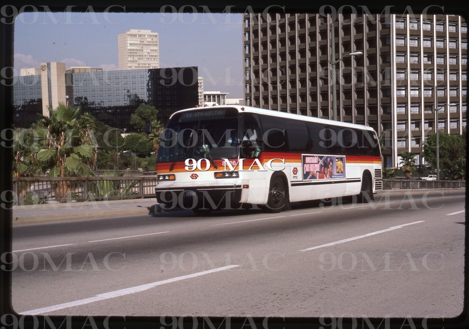 RTD-SCRTD. GM RTS BUS #8826. Los Angeles (CA). Original Slide 1985.