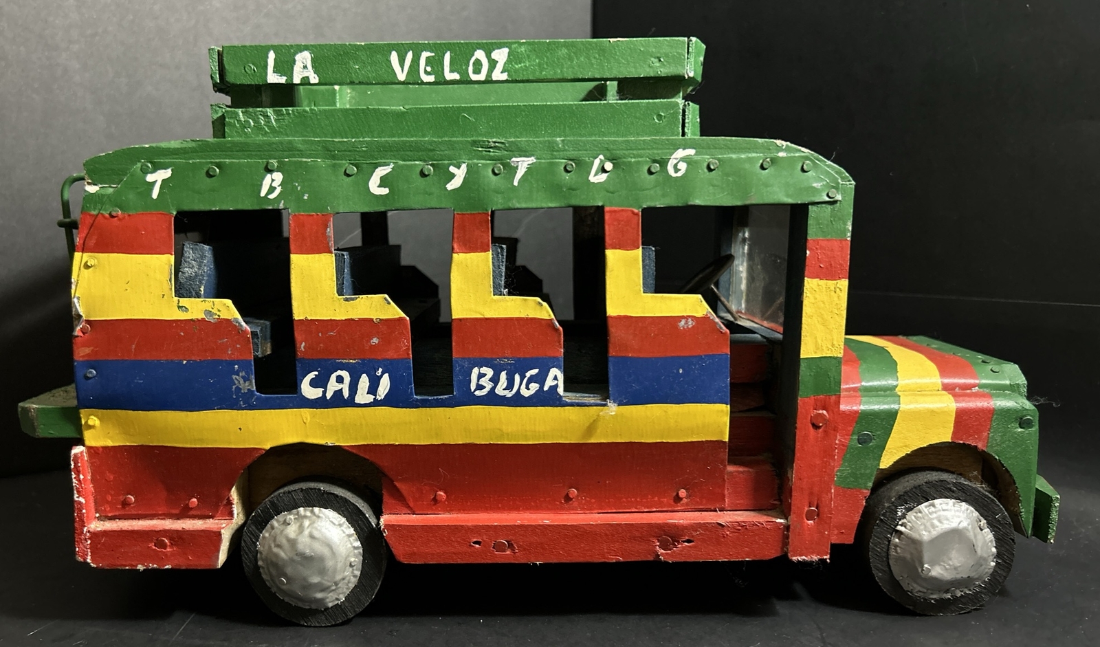 Vintage Hand Crafted Wood & Medal Chivas Tour Bus – Cali – Buga