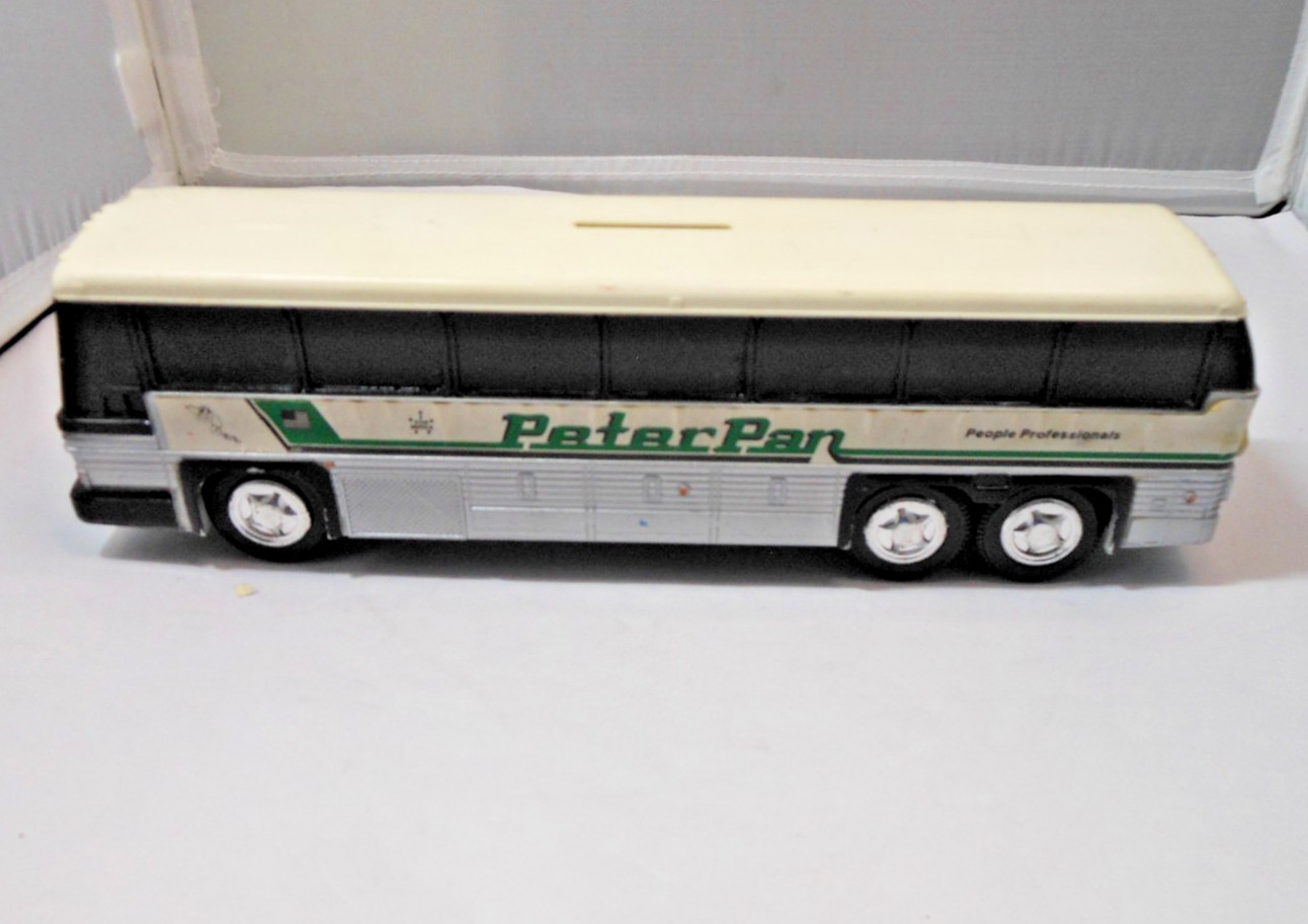 Vintage Peter Pan Bus Lines MC 9 Plastic Bus Bank