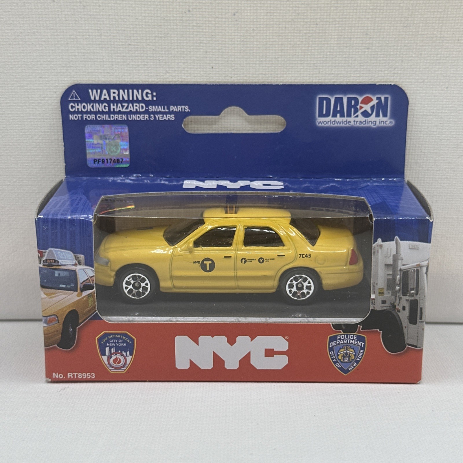 Daron NYC Yellow Taxi Cab Car Diecast Miniature Licensed U9