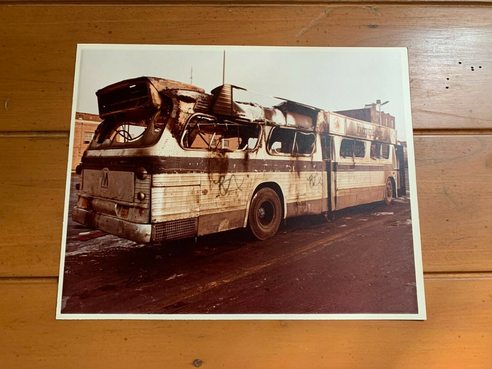 1981 8X10 PHOTO NYC NY BUS 8057 CROSSTOWN FIRE QUEENS TAGGED GRAFFITI PASSENGER