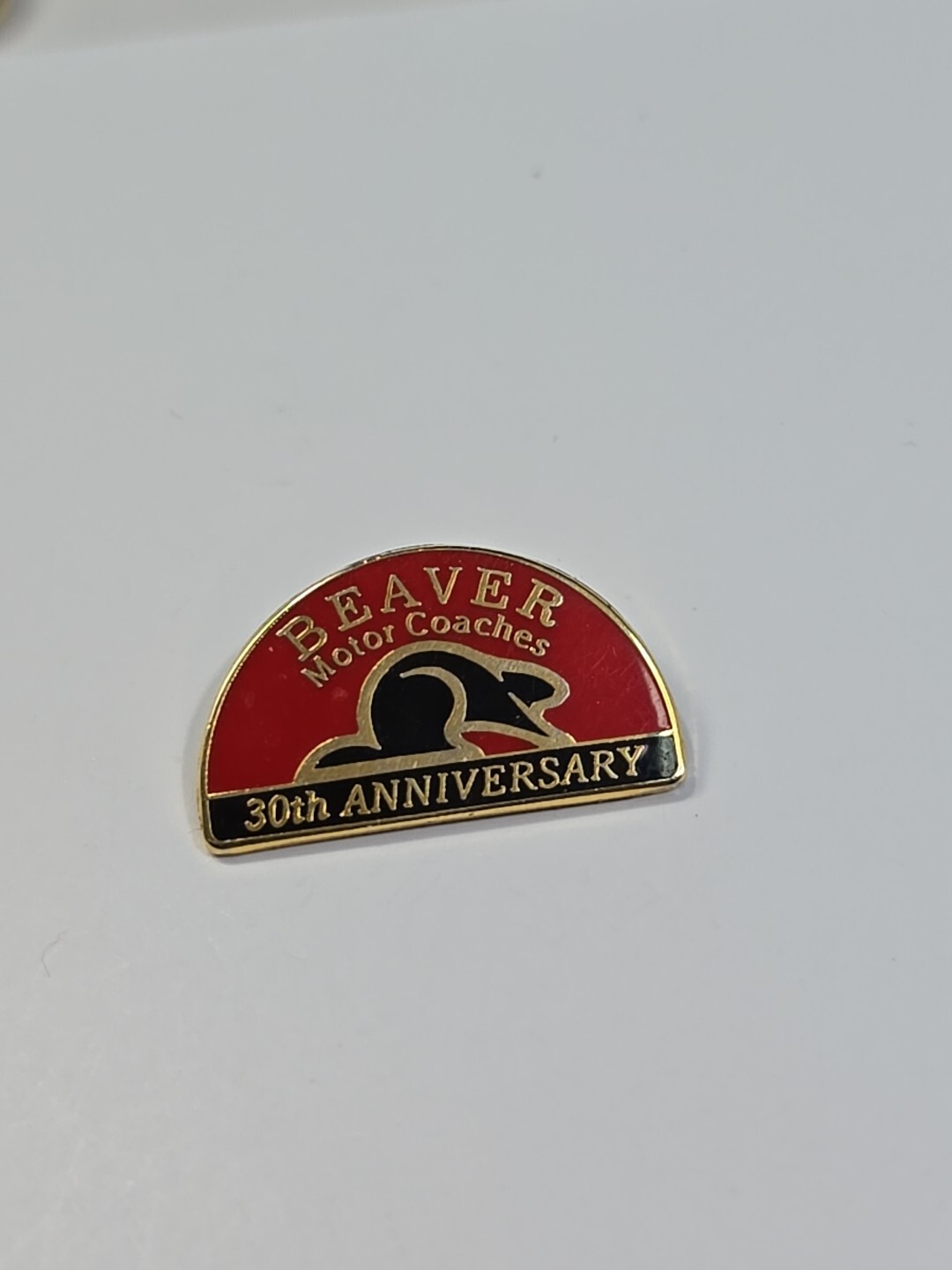 Beaver Motorcoach Corporation 30th Anniversary 1998 Lapel Pin Defunct in 2009