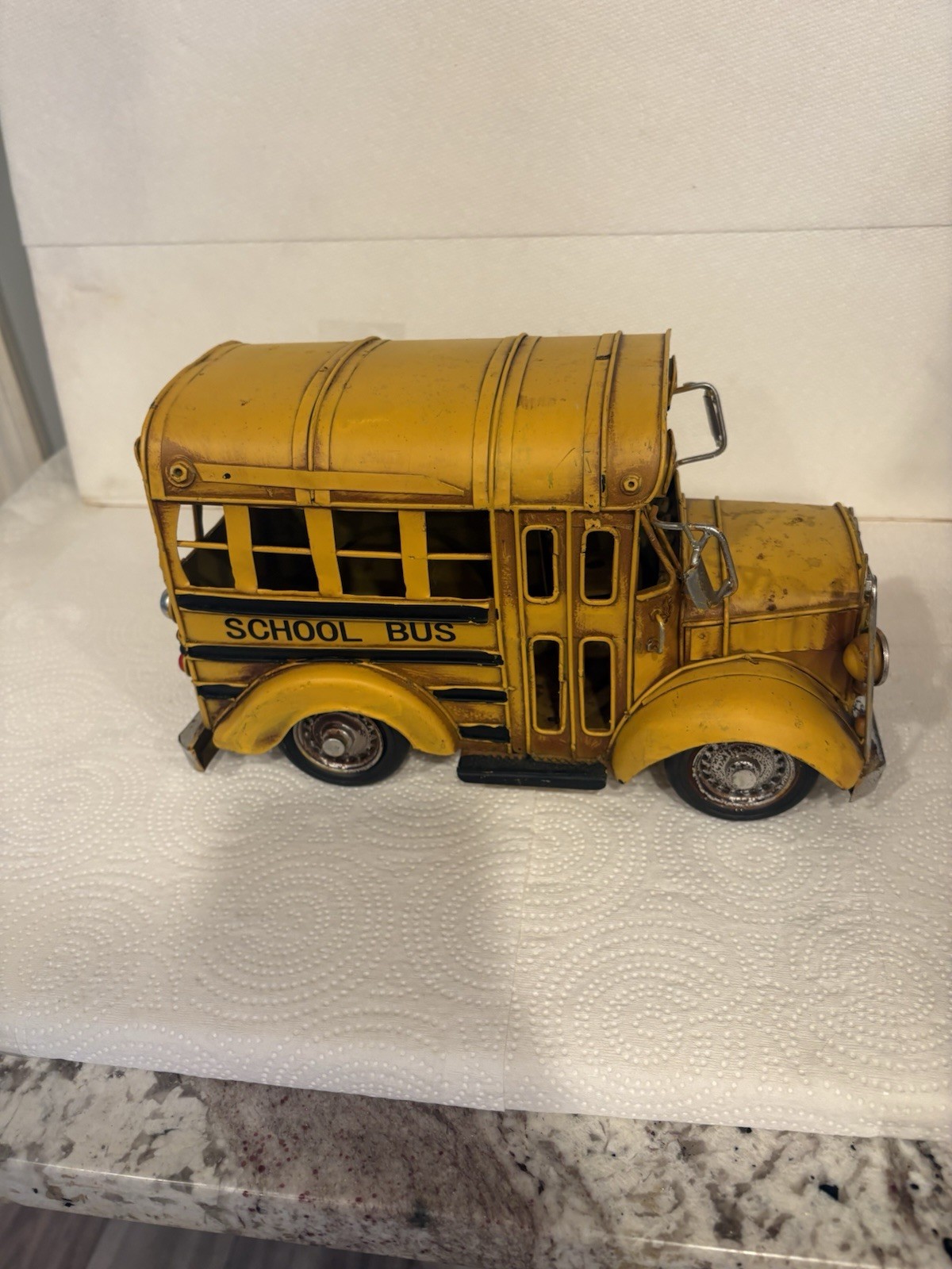 Vntg Yellow Metal School Bus Model Rustic Decor Worn Finish Rusty & Dirty 10 x 6