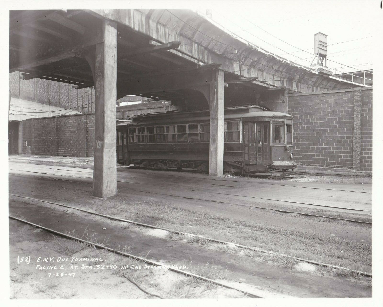 1947 ORIGINAL NYCTA EAST NEW YORK BUS YARD BQT TROLLEY BROOKLYN NY